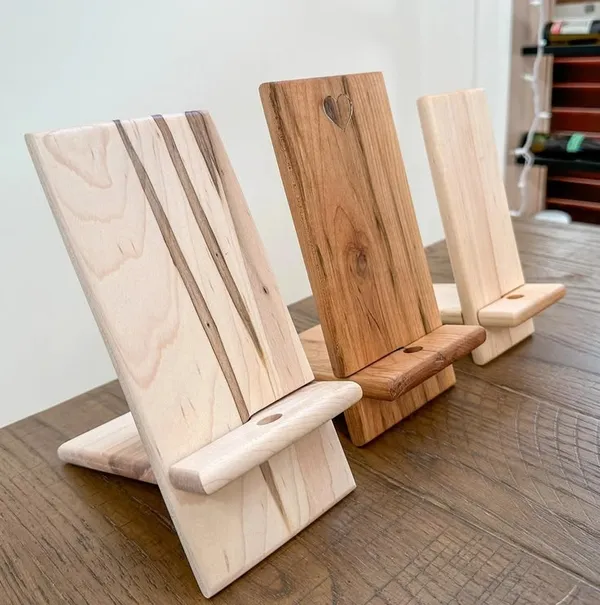 Wooden_Mobile_Phone_Stand_Set_Of_3