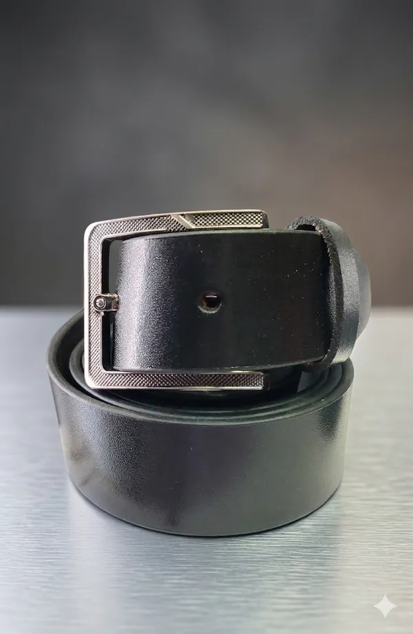 Premium_Leather_Belt_With_Metal_Buckle