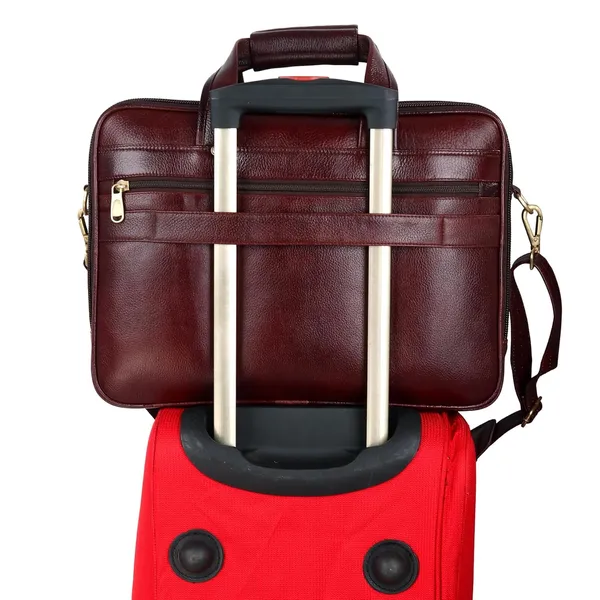 Leather_Laptop_Messenger_And_Shoulder_Bags_For_Men_Made_In_Genuine_Leather_Bown