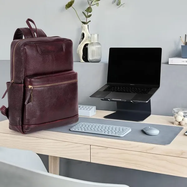 Full_Grain_Leather_Laptop_Backpack_For_Men_And_Women_Laptop_Backpack_Office_Backpack_College_Backpack_Stylish_Bagpack
