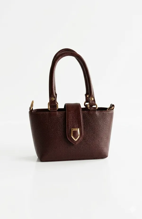 Classic_Brown_Leather_Handbag_With_Shield_Emblem