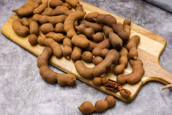 Tamarind_Plant_(Hybrid,_Pack_of_1)