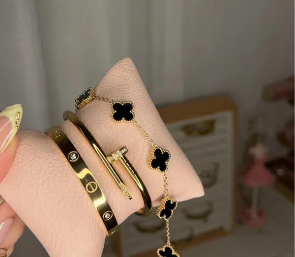 The_Imperial_Trio_Stack_-_Anti-Tarnish_Luxury_Bracelet_Set