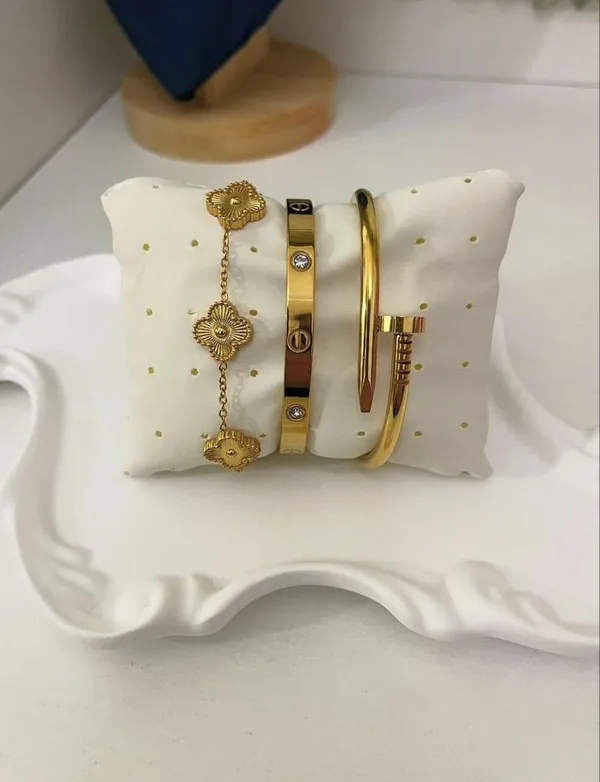 The_Imperial_Trio_Stack_-_Anti-Tarnish_Luxury_Bracelet_Set
