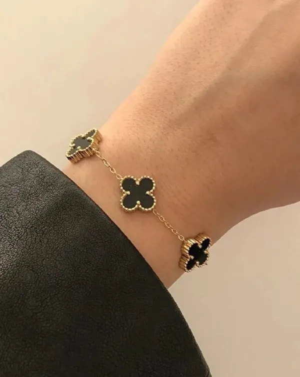 Black_Stainless_Steel_Stylish_Good_Luck_Charm_Bracelet_For_Women