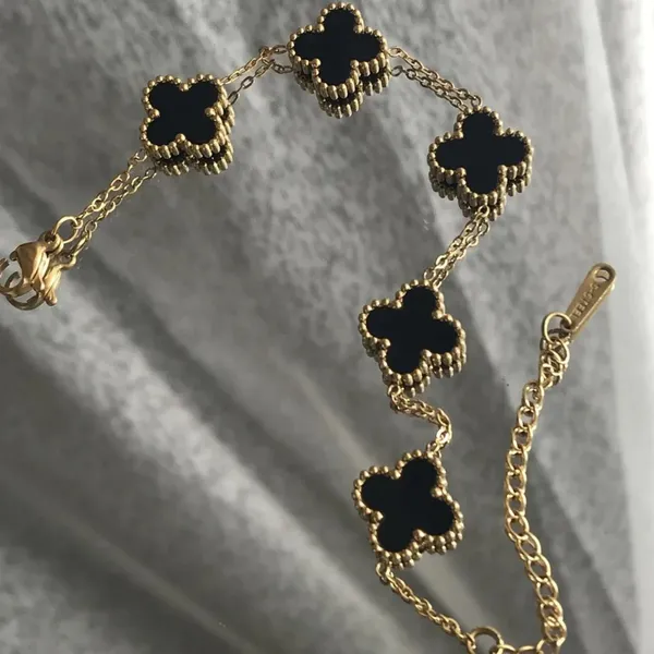 Black_Stainless_Steel_Stylish_Good_Luck_Charm_Bracelet_For_Women