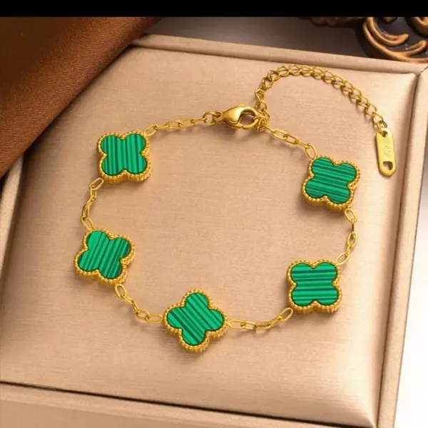 Green_Stainless_Steel_Stylish_Good_Luck_Charm_Bracelet_For_Women