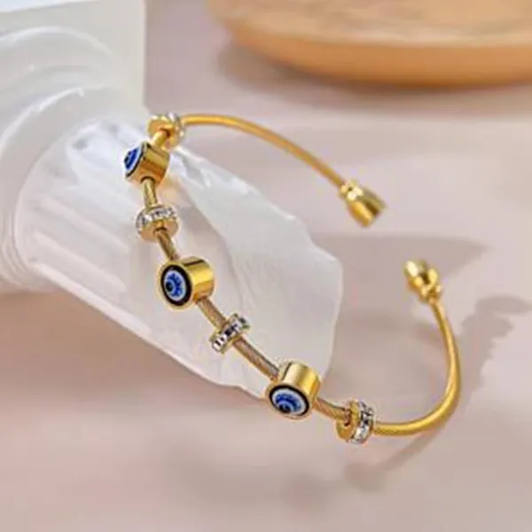 Golden_Stainless_Steel_Elegant_Evil_Eye_Wrist_Bracelet_For_Women