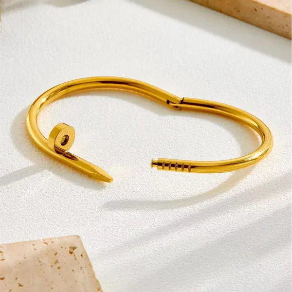Golden_Stainless_Steel_Fashion_Nail_Wrist_Bracelet_For_Women