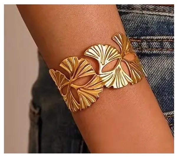 Golden_Stainless_Steel_Floral_Leaf_Cuff_Cuff_Kada_For_Women
