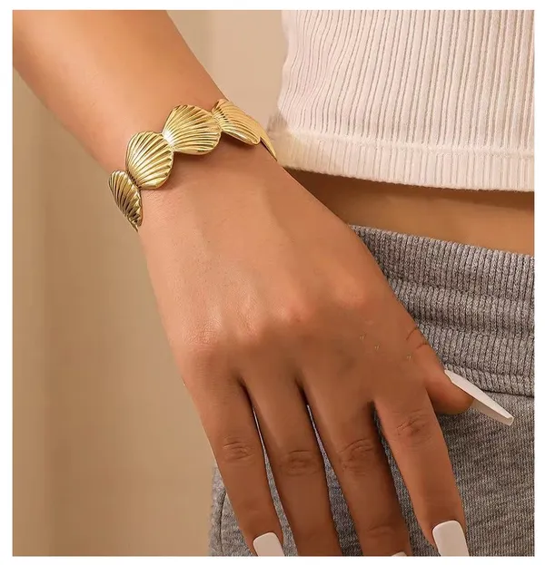Golden_Stainless_Steel_Open_Cuff_Bracelet_For_Women