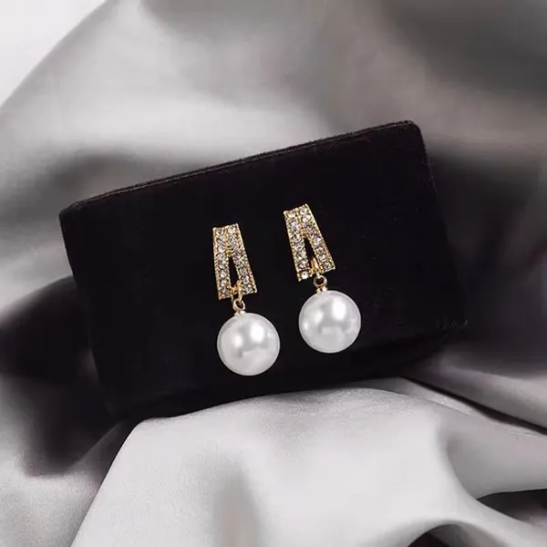 Classic_Pearl_Drop_Stud_Earrings