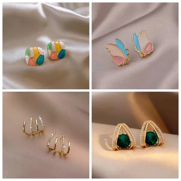 Crystal_Flower_Stud_Earrings