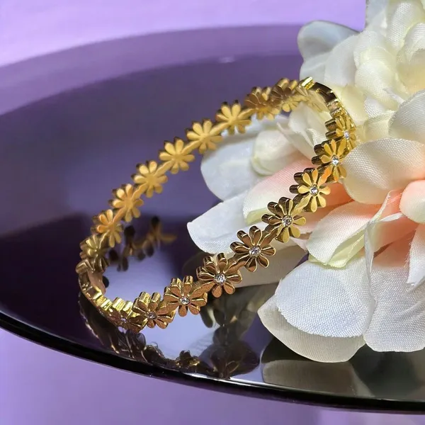 Daisy_Chain_Bracelet