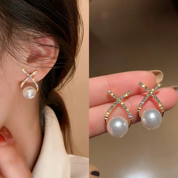 Double_Pearl_Knot_Stud_Earrings
