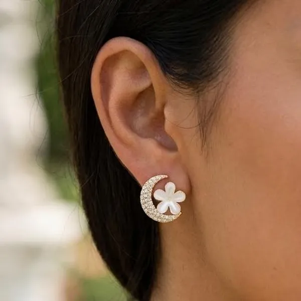 Gold-Plated_Moon_And_Flower_Designer_Earrings_for_Women