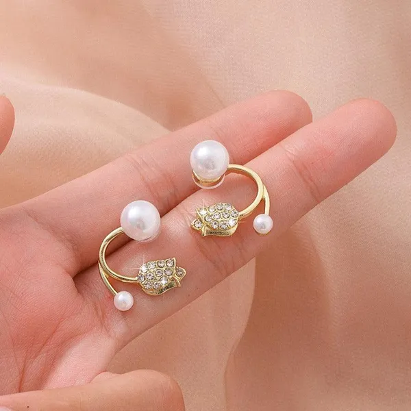 Gold-Plated_Pearl_&_Crystal_Designer_Earrings_for_Women