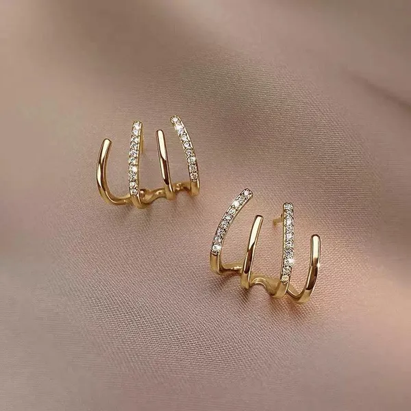 Gold-Plated_Stone_Designer_Earrings_for_Women