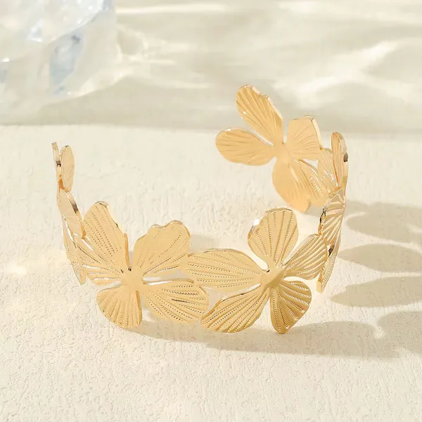 Golden_Whisper_Layered_Cuff_Bracelet