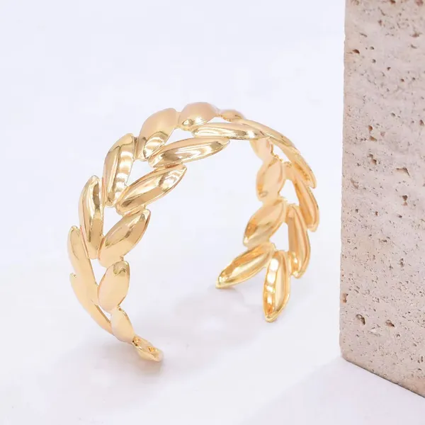 Golden_Whisper_Layered_Cuff_Bracelet