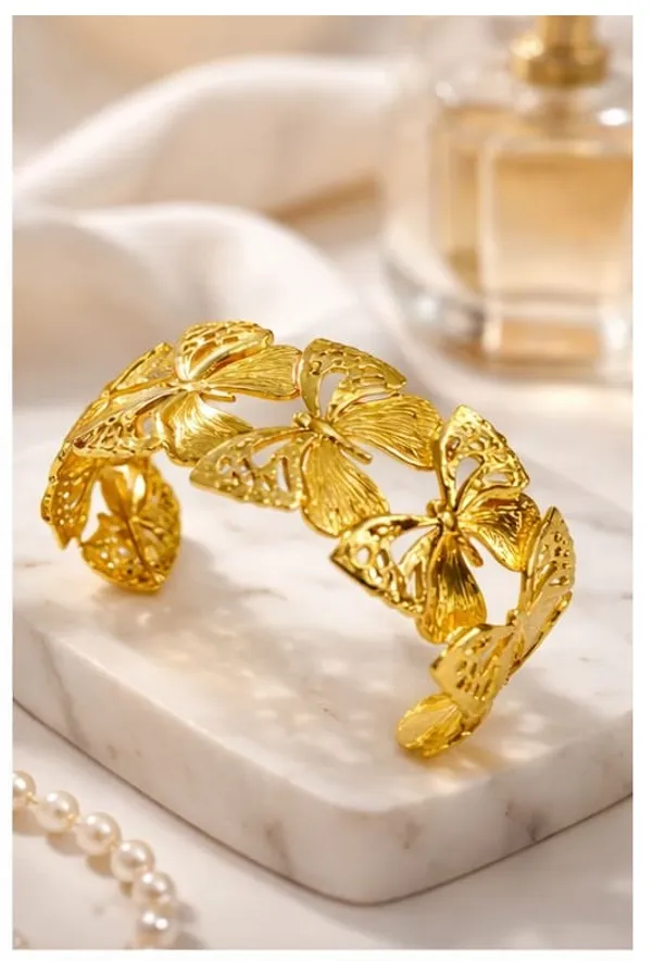 Golden_Whisper_Layered_Cuff_Bracelet
