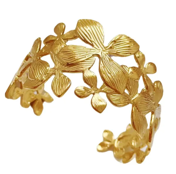 Golden_Whisper_Layered_Cuff_Bracelet