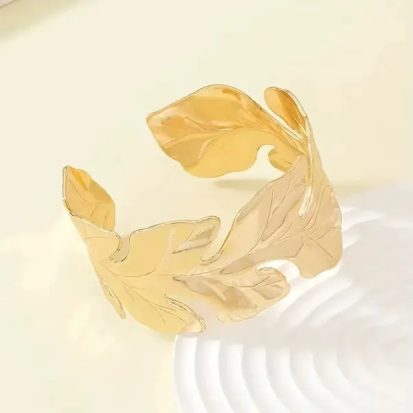 Golden_Whisper_Layered_Cuff_Bracelet