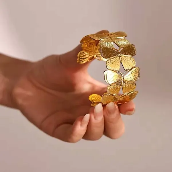 Golden_Whisper_Layered_Cuff_Bracelet
