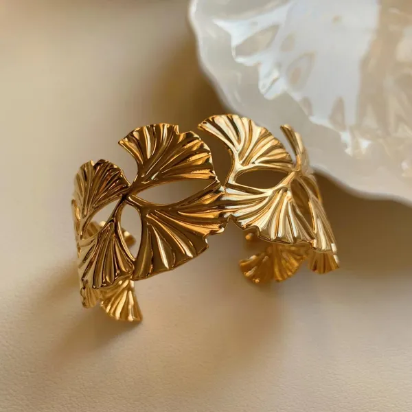 Golden_Whisper_Layered_Cuff_Bracelet