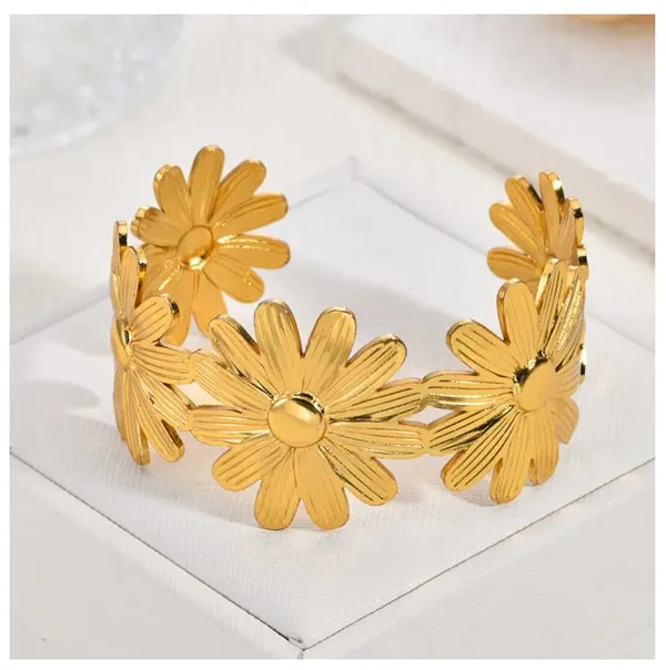 Golden_Whisper_Layered_Cuff_Bracelet
