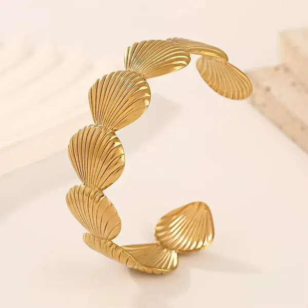Golden_Whisper_Layered_Cuff_Bracelet