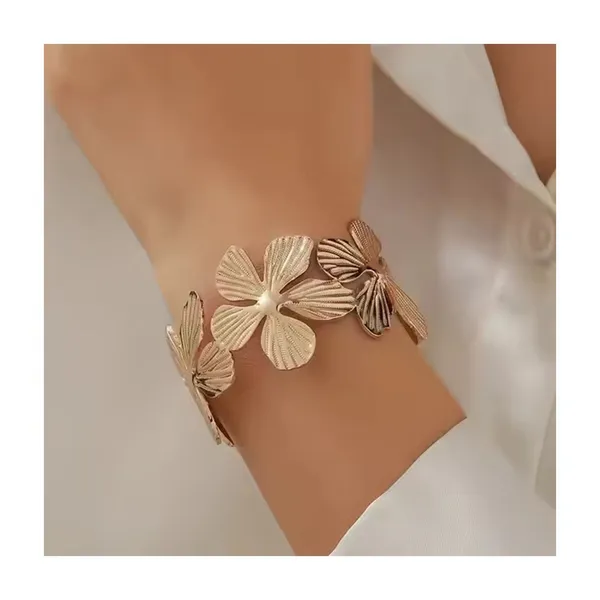 Golden_Whisper_Layered_Cuff_Bracelet