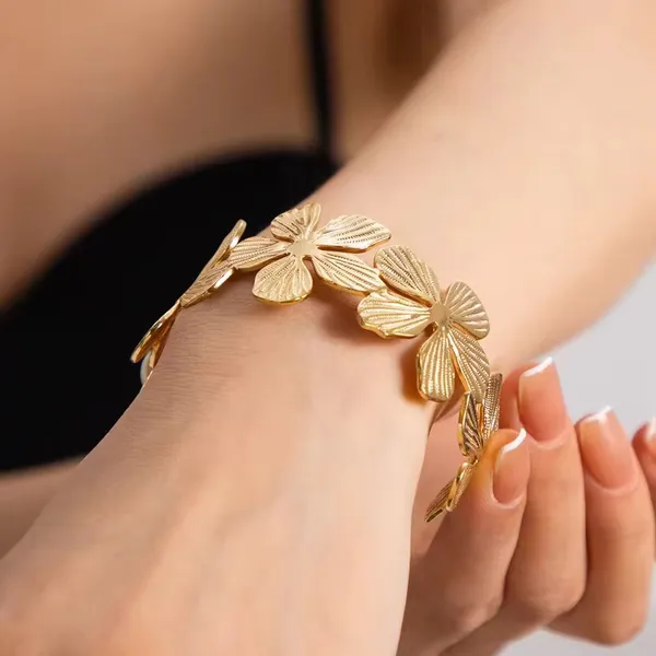 Golden_Whisper_Layered_Cuff_Bracelet