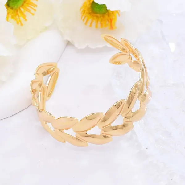 Golden_Whisper_Layered_Cuff_Bracelet