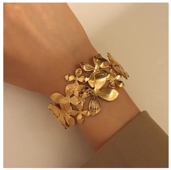 Golden_Whisper_Layered_Cuff_Bracelet
