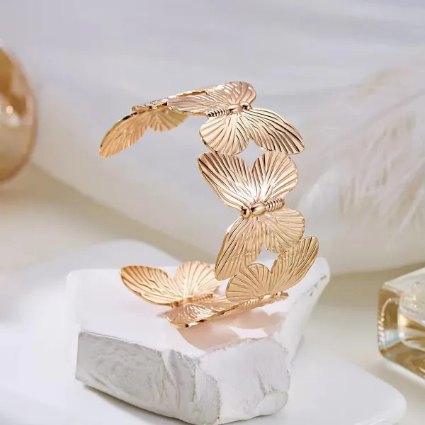 Golden_Whisper_Layered_Cuff_Bracelet