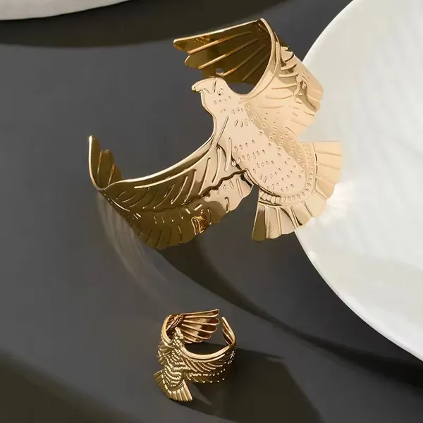 Golden_Whisper_Layered_Cuff_Bracelet