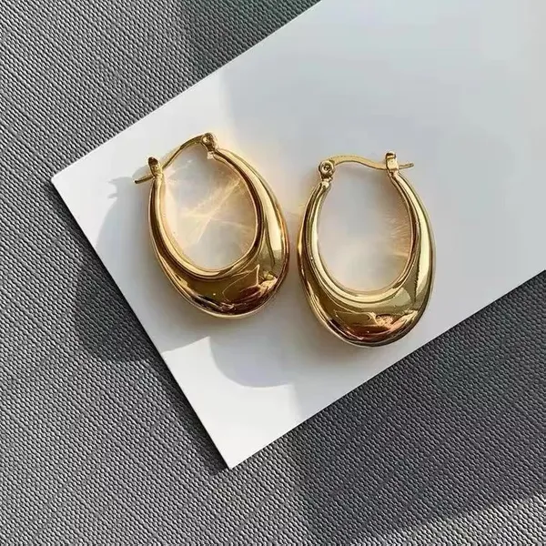 Aura_Oval_Anti-Tarnish_Hoops