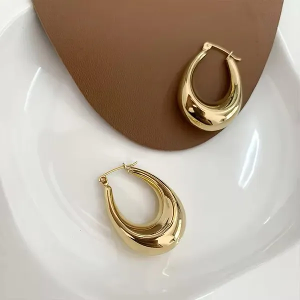 Aura_Oval_Anti-Tarnish_Hoops