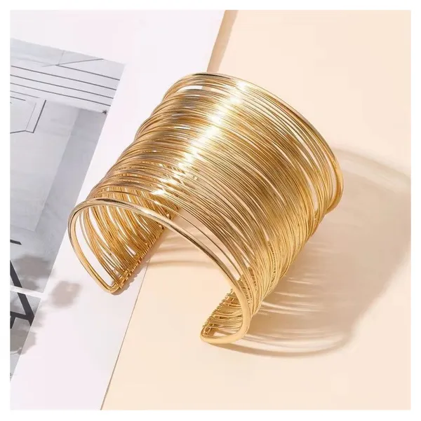 Golden_Stainless_Steel_Anti_Tarnish_Kada_Bracelet_For_Women