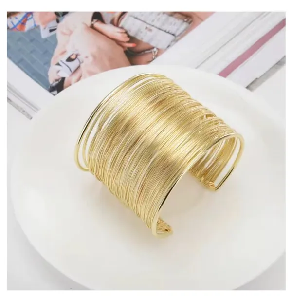 Golden_Stainless_Steel_Anti_Tarnish_Kada_Bracelet_For_Women