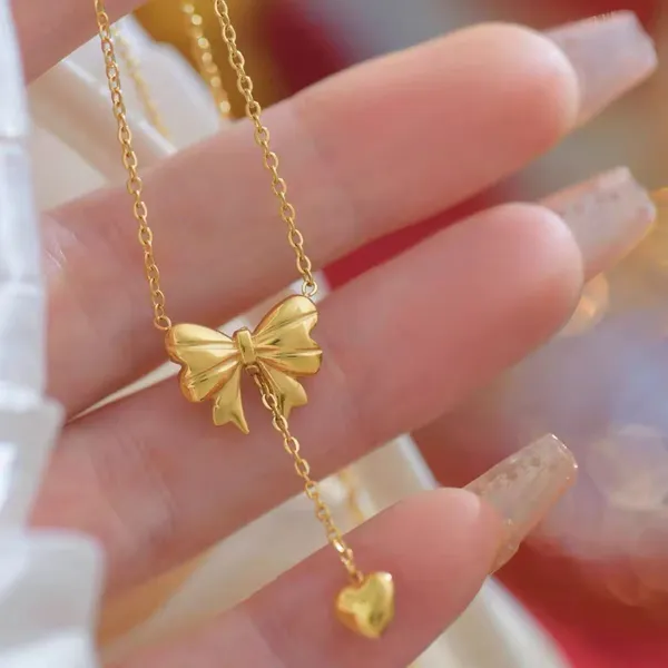 Whisper_Bow_Heart_Dangle
