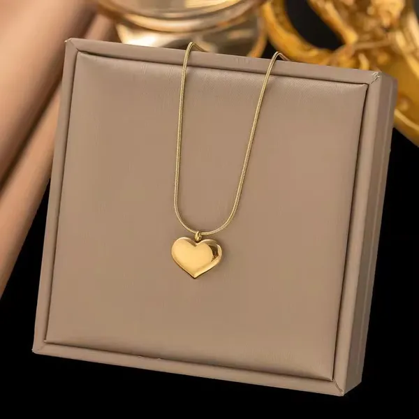 Aria_Puffy_Heart_Pendant