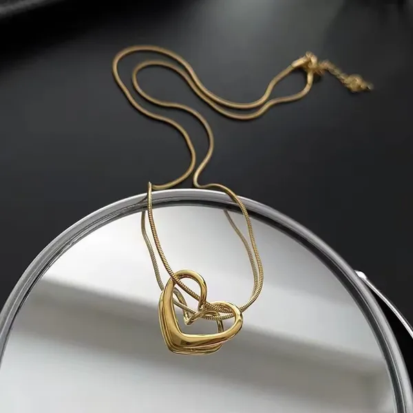 Eternal_Outline_Heart_Pendant