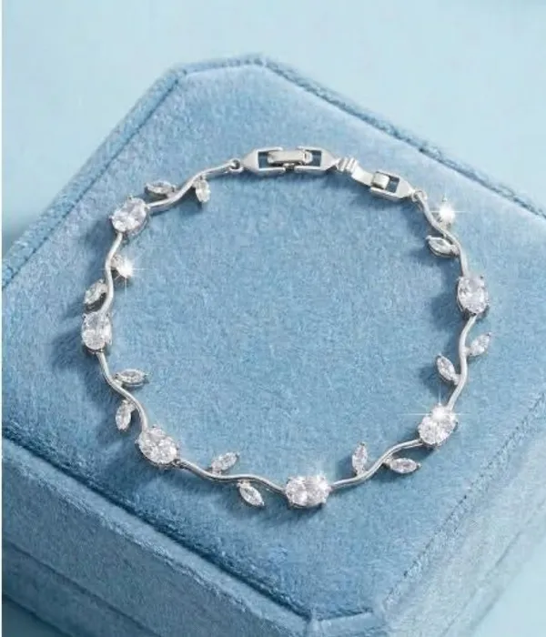Azure_Vine_Anti-Tarnish_White_Bracelet