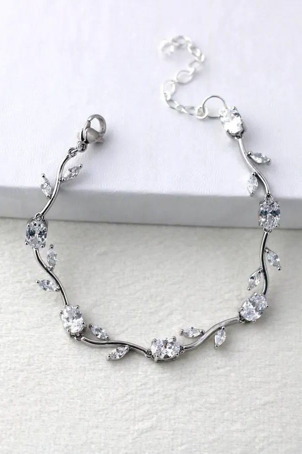 Azure_Vine_Anti-Tarnish_White_Bracelet