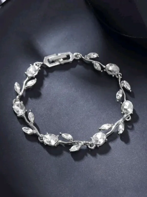 Azure_Vine_Anti-Tarnish_White_Bracelet
