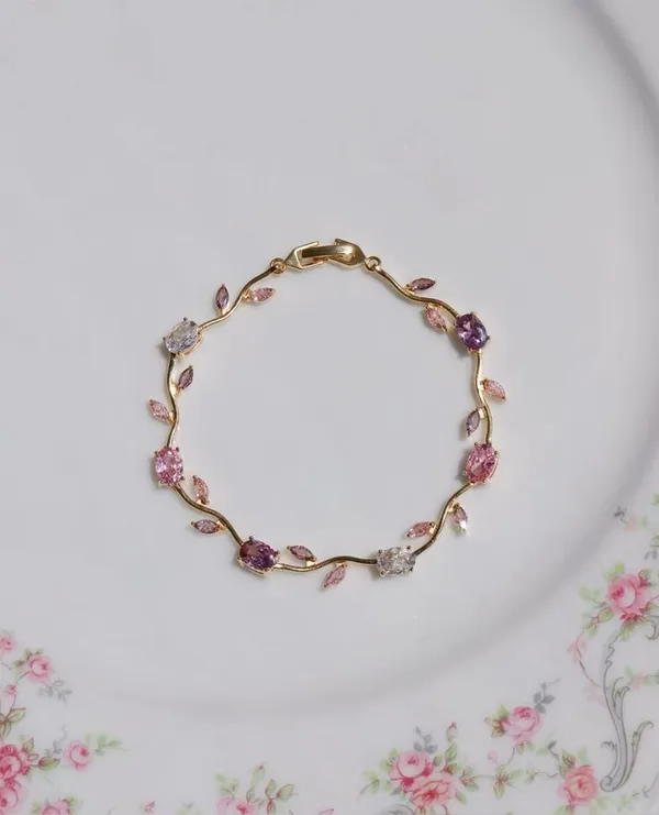 Tulip_Bloom_Bracelet