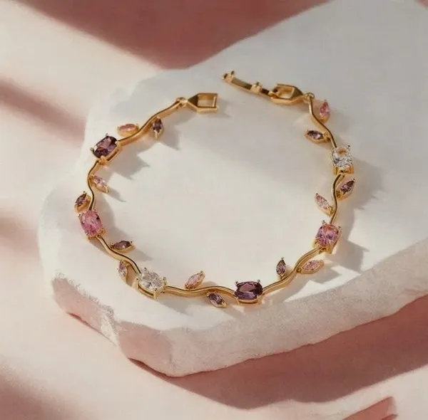 Tulip_Bloom_Bracelet