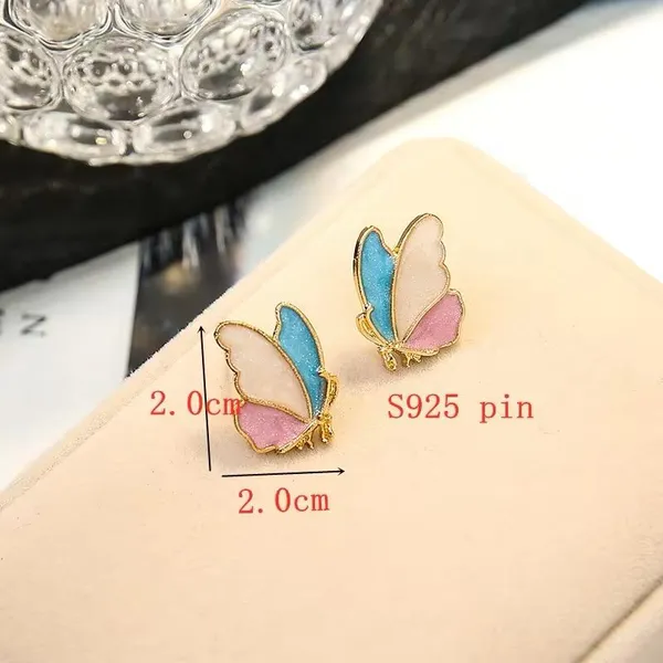 Vintage_Ribbon_Drop_Earrings